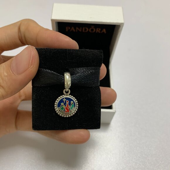 Pandora Puerto RicoThree Kings Exclusive Charm - Picture 1 of 4